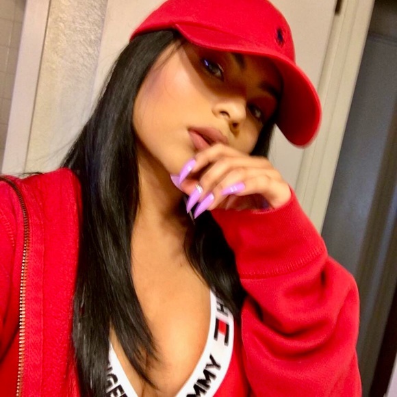 Meet your Posher, Roanda - Picture 3 of 3